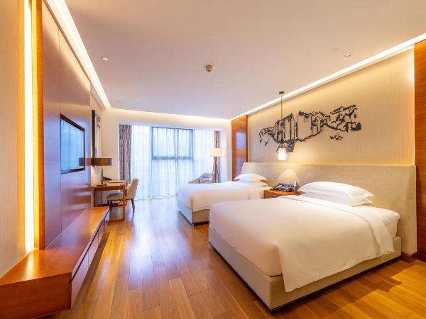 Holiday Inn Nanjing Xuanwu Lake, an IHG Hotel : photo 3 de la chambre chambre double standard avec 2 lits doubles