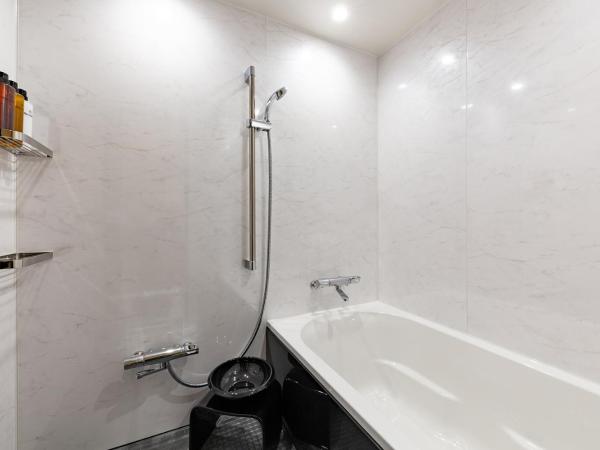 The OneFive Terrace Fukuoka : photo 1 de la chambre chambre lit king-size standard - non-fumeurs