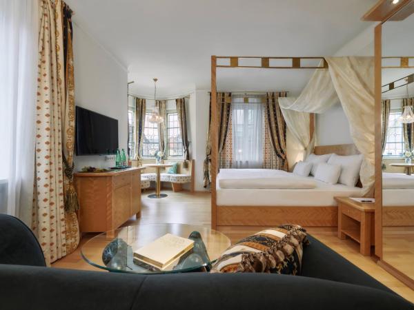 Hotel Schwarzer Adler Innsbruck : photo 7 de la chambre suite junior deluxe