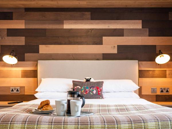 The White Rose Lodge with Hot Tub : photo 4 de la chambre maison 2 chambres