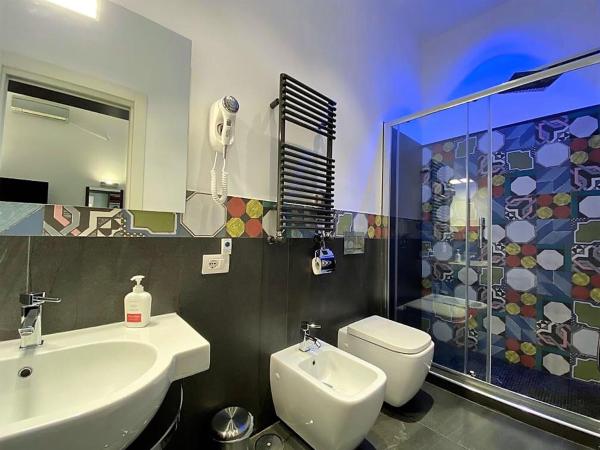 FALERON Santa Lucia : photo 3 de la chambre chambre lit king-size avec balcon