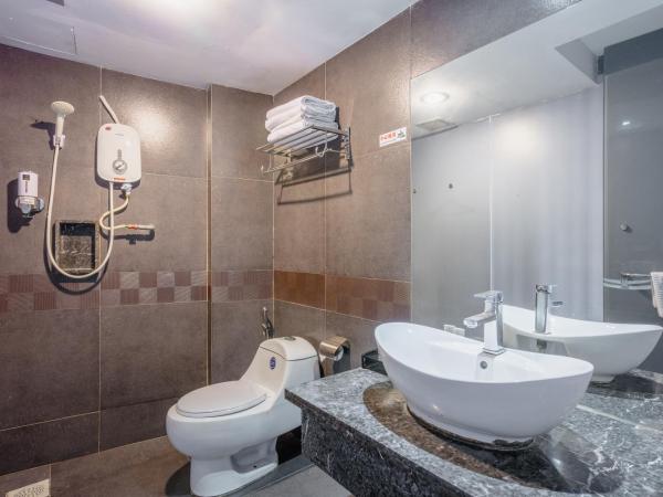 Euro Rich Hotel Melaka : photo 4 de la chambre hébergement familial quadruple deluxe