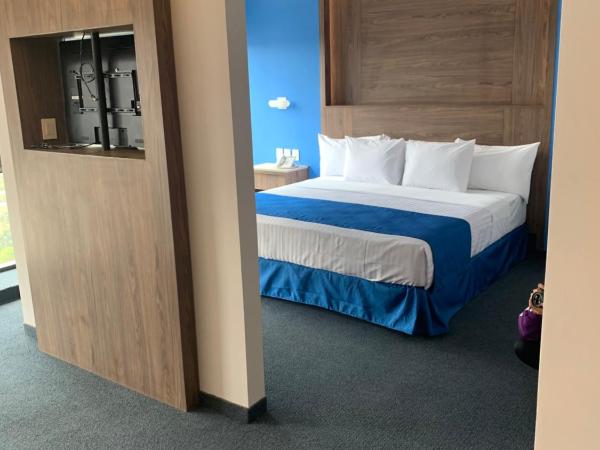 Wyndham Puebla Angelopolis : photo 2 de la chambre suite lit king-size – non-fumeurs