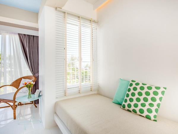 Baan KangMung Hua Hin On The Beach : photo 4 de la chambre chambre double deluxe avec balcon - vue sur mer