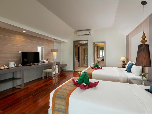 Nakara Long Beach Resort - SHA Extra Plus : photo 5 de la chambre bungalow de luxe