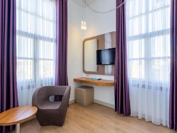 Puding Hotel : photo 7 de la chambre chambre double standard - vue latérale sur mer