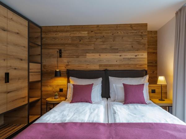 22 Summits Apartments : photo 2 de la chambre chambre quadruple supérieure 