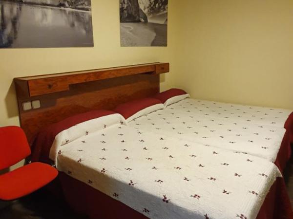 Hostal Moncloa : photo 5 de la chambre chambre triple