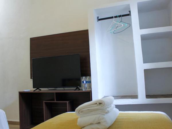 Rooms in Cancun Airport : photo 1 de la chambre chambre lit king-size deluxe