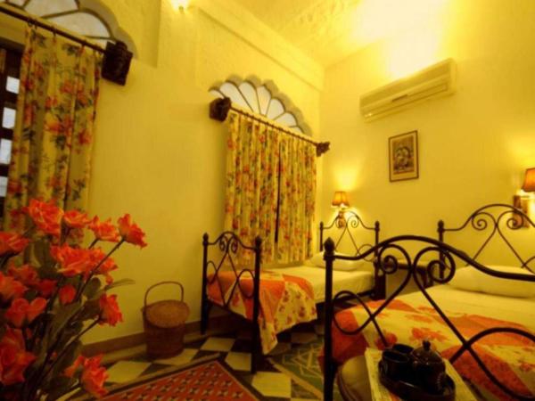 Haveli Inn Pal : photo 1 de la chambre chambre double patrimoine sans vue