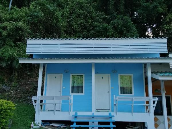 Koh Chang Baanrimtalay : photo 4 de la chambre chambre double deluxe avec balcon