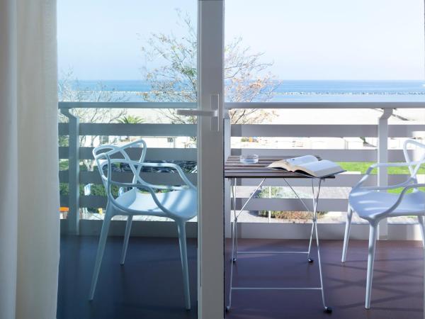 Hotel LaMorosa : photo 3 de la chambre chambre double avec balcon - vue sur mer