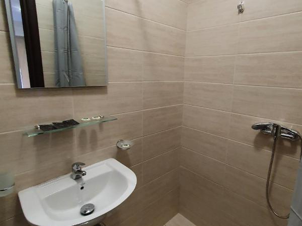 City Center Athenes rooms : photo 4 de la chambre chambre double avec balcon