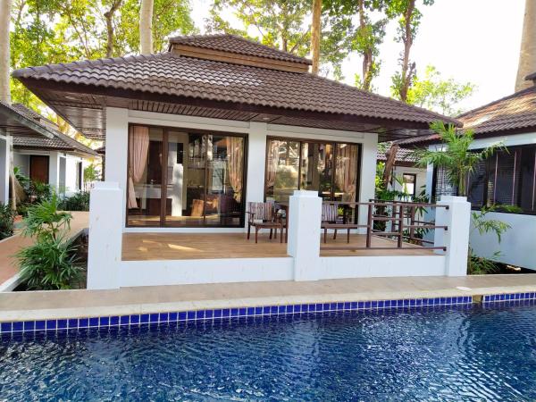 Chang Buri Resort & Spa : photo 4 de la chambre villa en bord de piscine