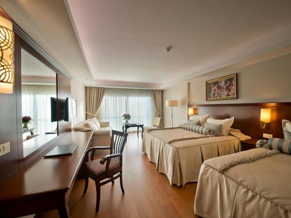 Prime Boutique Hotel : photo 2 de la chambre chambre de luxe avec vue partielle sur la mer