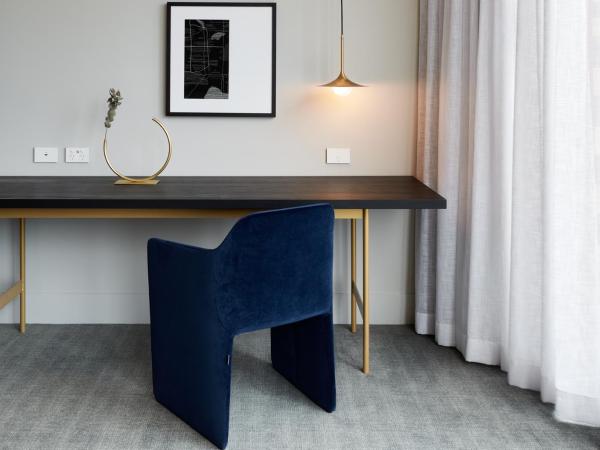 Eos by SkyCity : photo 4 de la chambre chambre lit king-size - allure