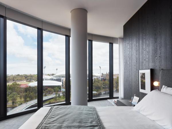 Eos by SkyCity : photo 9 de la chambre suite - vue sur rivière - radiance