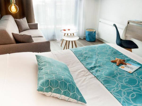 Hôtel La Côte Océane : photo 3 de la chambre suite junior avec balcon