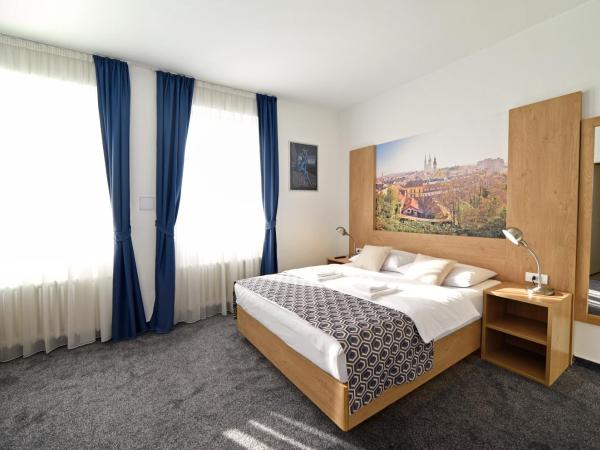 Hotel Orient Zagreb : photo 3 de la chambre chambre double