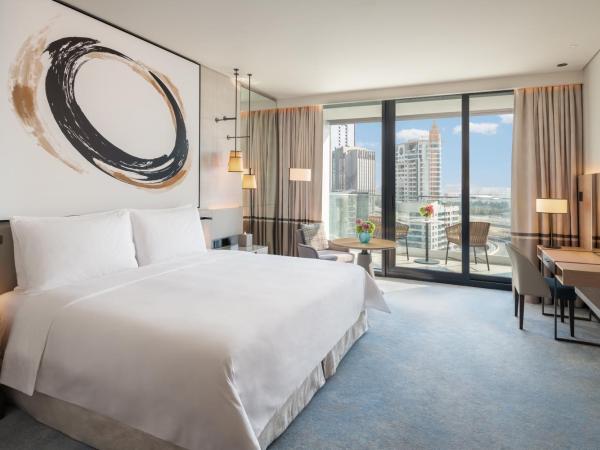 Address Beach Resort : photo 2 de la chambre chambre deluxe avec balcon - vue sur port de plaisance 