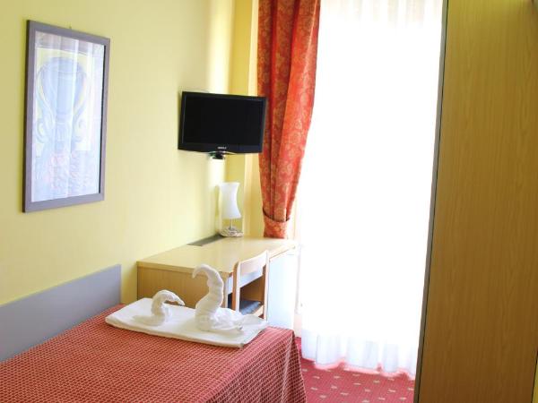 Hotel Lugano : photo 6 de la chambre chambre simple