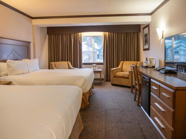 The Rundlestone Lodge : photo 1 de la chambre chambre supérieure avec 2 lits queen-size