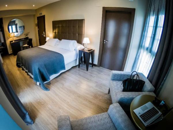 Pamplona Catedral Hotel : photo 2 de la chambre room #18920243
