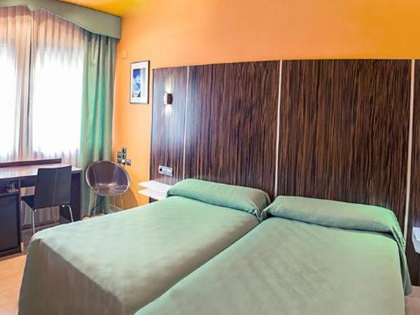 Hotel Gran Via : photo 3 de la chambre room #9395923