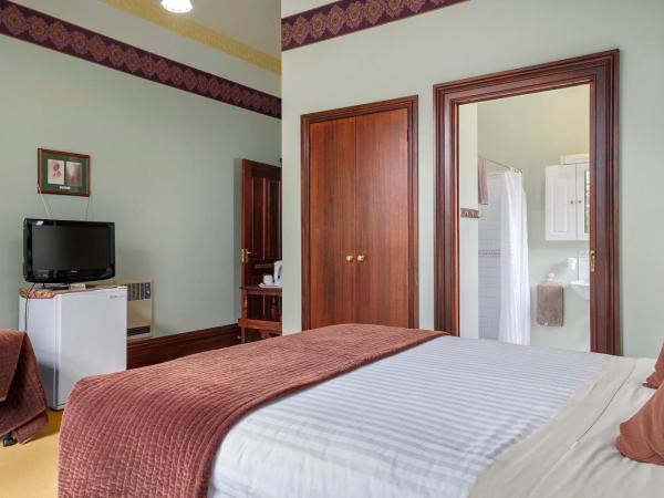 Orana House : photo 2 de la chambre chambre triple confort avec douche