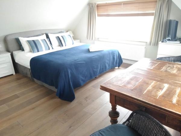 Brookview Guest House : photo 4 de la chambre suite familiale