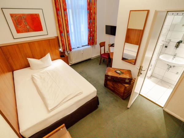 Hotel Tiergarten Berlin : photo 1 de la chambre chambre simple