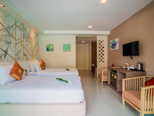 Phi Phi Anita Resort : photo 8 de la chambre chambre lits jumeaux de luxe avec vue sur la piscine