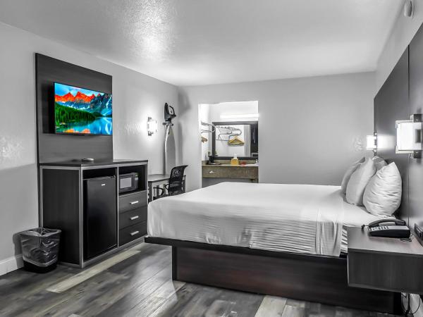 SureStay Hotel by Best Western Oklahoma City West : photo 8 de la chambre chambre lit king-size