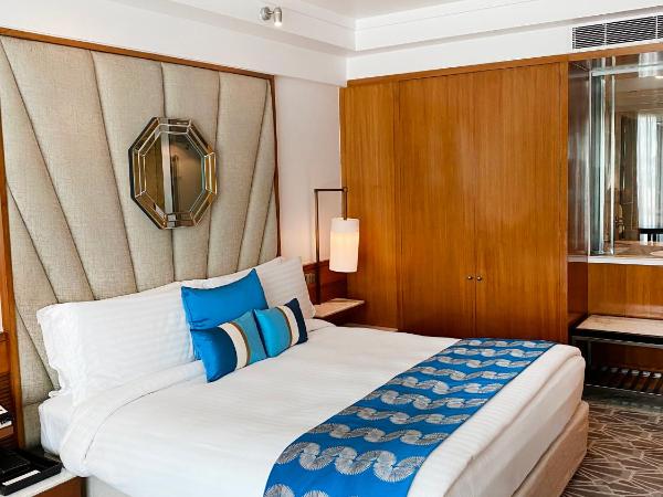InterContinental Marine Drive Mumbai, an IHG Hotel : photo 4 de la chambre hébergement premium 1 lit king-size - vue sur mer