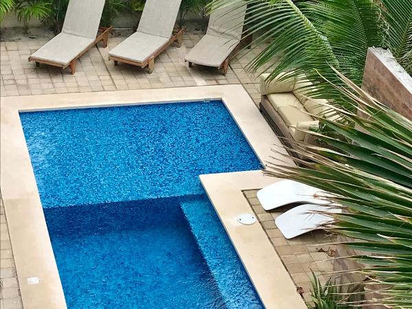 Hotel Playa La Media Luna : photo 3 de la chambre chambre lit king-size - vue partielle sur océan