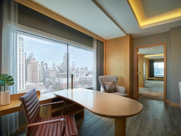 Amari Bangkok : photo 6 de la chambre suite d’angle 1 chambre club