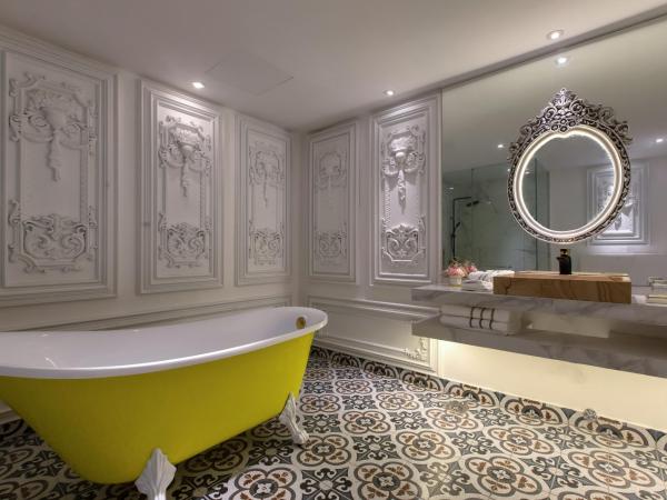 Arte by Thomas Chan : photo 6 de la chambre hébergement louis iii