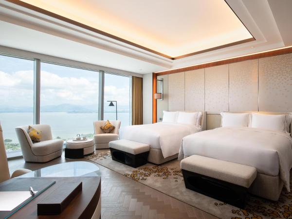 Raffles Shenzhen : photo 3 de la chambre deluxe twin beds sea view room