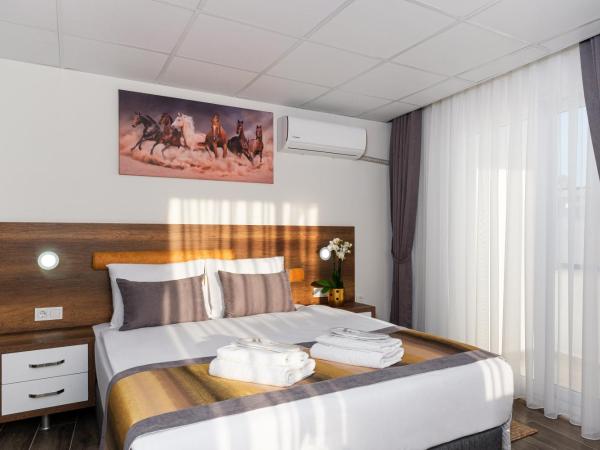 Grand Gulluk Hotel & Spa : photo 2 de la chambre chambre simple deluxe