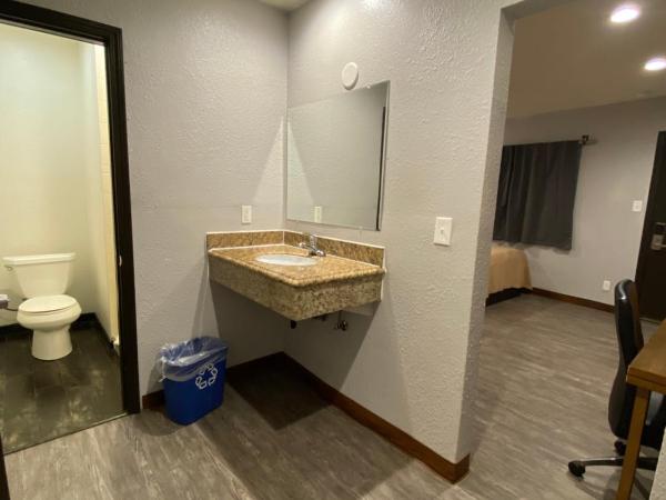 Sandman Motel : photo 3 de la chambre chambre lit king-size deluxe