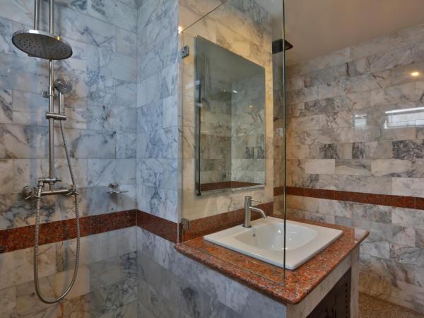 Initial Hua Hin - SHA Plus : photo 3 de la chambre chambre lit king-size supérieure