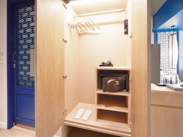 The Quarter Hualamphong by UHG : photo 8 de la chambre chambre lit king-size deluxe - vue sur ville