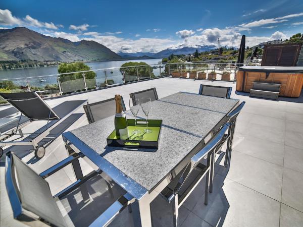 Lakeside Apartments : photo 5 de la chambre penthouse