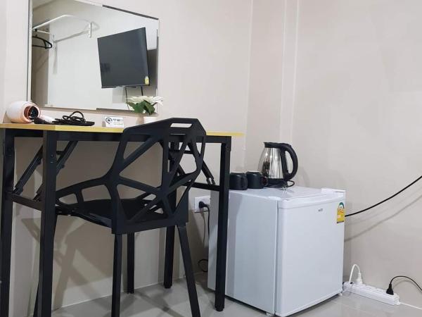 Checkin Hostel @DonMuang Airport : photo 6 de la chambre chambre standard lit queen-size