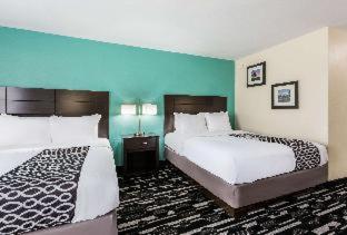 Days Inn by Wyndham Oklahoma City Bricktown : photo 5 de la chambre chambre lit king-size - non-fumeurs