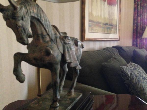 Mayflower Park Hotel : photo 4 de la chambre suite lit king-size