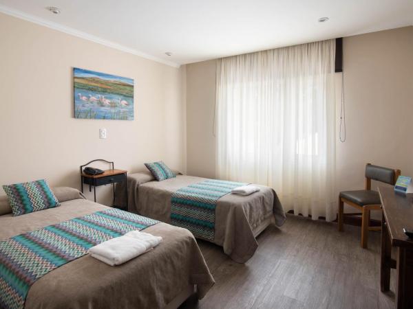 Hotel Amado : photo 2 de la chambre chambre triple