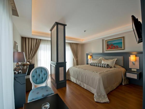 Prime Boutique Hotel : photo 5 de la chambre chambre de luxe avec vue partielle sur la mer