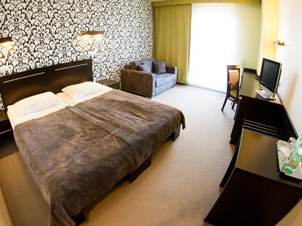 Hotton Hotel : photo 5 de la chambre chambre triple