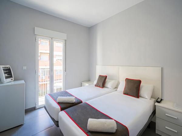 Hostal Jireh : photo 2 de la chambre chambre lits jumeaux